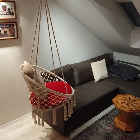 Apartment Potkrovlje U Centru